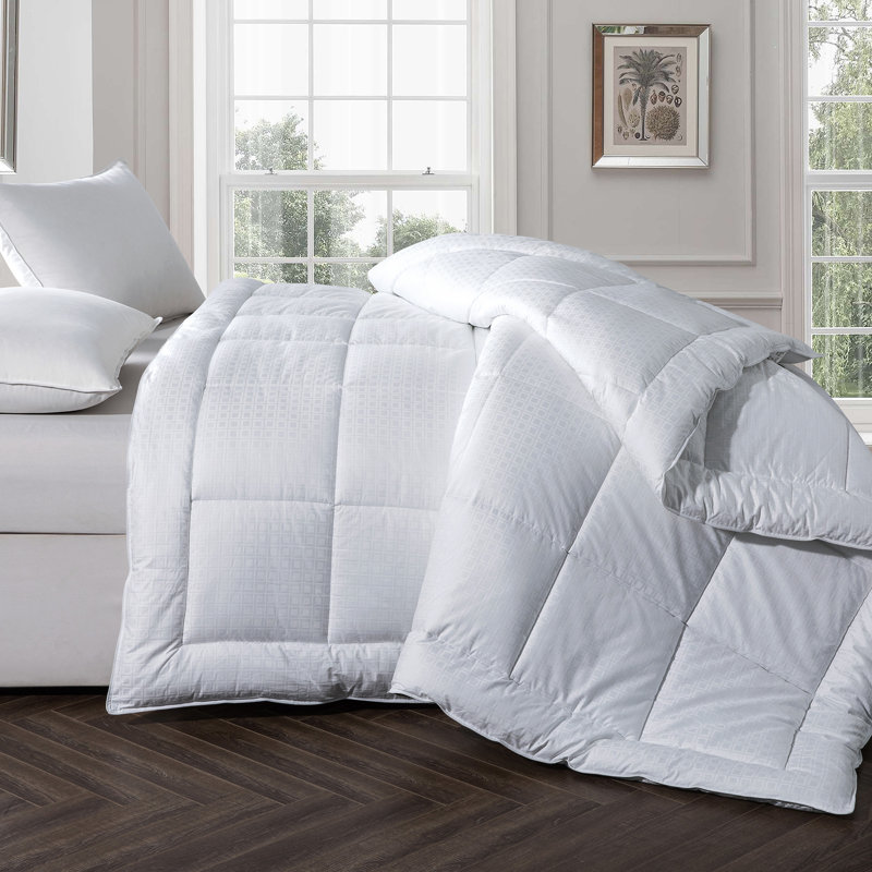 Wayfair Sleep All Season Down Alternative Comforter Queen